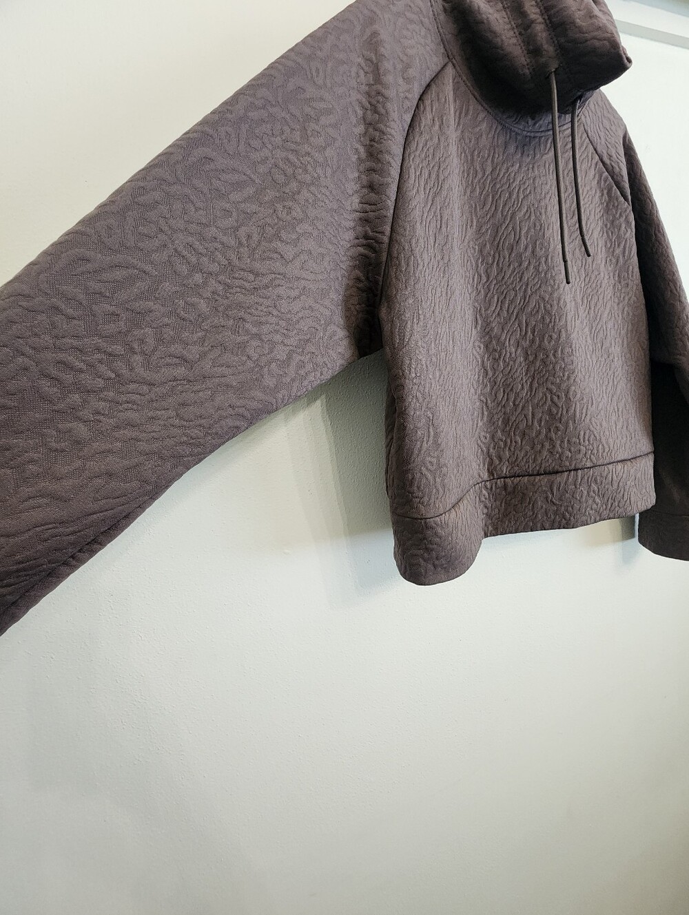 Juicy Couture Brown Textured Cowl Neck Pullover Jacket Long Sleeve Athleisure L - Picture 3 of 10